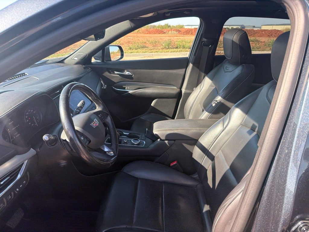 Used 2019 Cadillac XT4 Premium Luxury AWD/4WD image 9