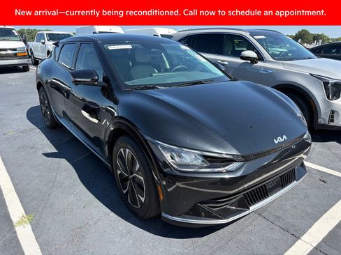 Certified 2023 Kia EV6 Wind w/ Wind Technology Package RWD image 2