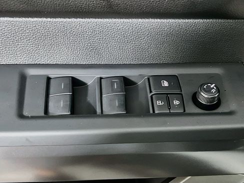 Used 2026 Toyota Tundra SR5 w/ TRD Off-Road Package AWD/4WD image 16