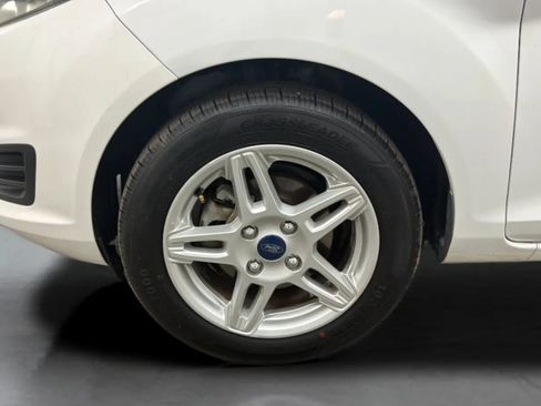 Used 2017 Ford Fiesta SE FWD image 27