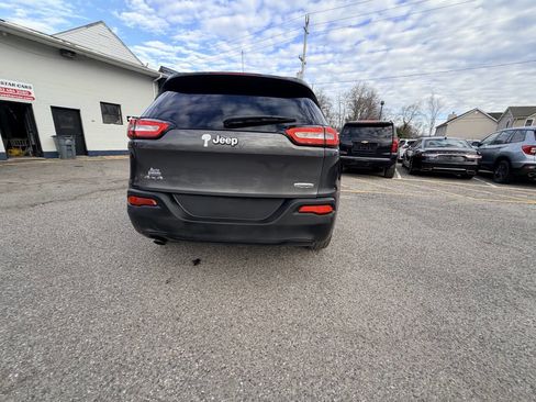 Used 2014 Jeep Cherokee Latitude image 13