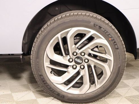 New 2025 Lincoln Navigator Reserve image 20