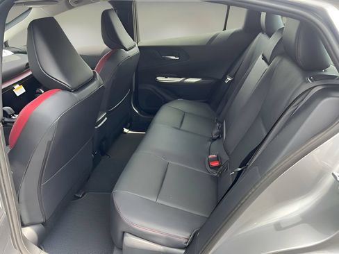 New 2026 Toyota Prius Plug-In Hybrid FWD image 12