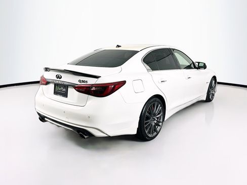 Used 2018 INFINITI Q50 Red Sport 400 w/ Cargo Package (L95) RWD image 9