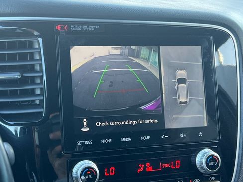 Used 2022 Mitsubishi Outlander GT AWD/4WD image 26