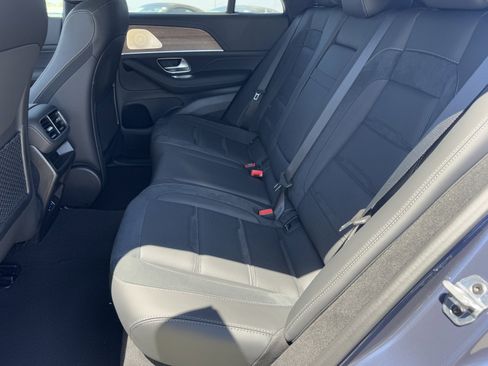 New 2026 Mercedes-Benz GLE 53 AMG 4MATIC Coupe image 33