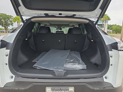 New 2026 Nissan Murano SL w/ Comfort Package AWD/4WD image 13