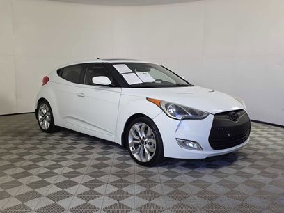Used 2013 Hyundai Veloster w/ Style Pkg