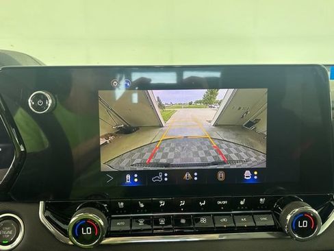 New 2026 Chevrolet Colorado Z71 w/ Technology Package AWD/4WD image 8