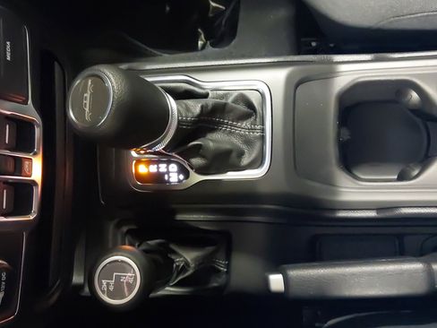 New 2026 Jeep Gladiator Sport image 21