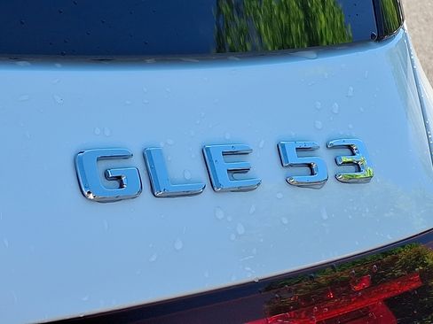 Certified 2023 Mercedes-Benz GLE 53 AMG 4MATIC image 33