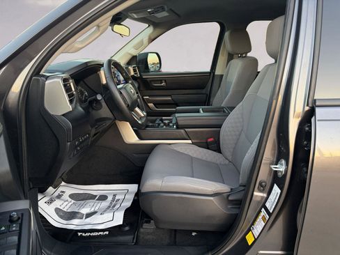 Used 2023 Toyota Tundra SR5 image 9