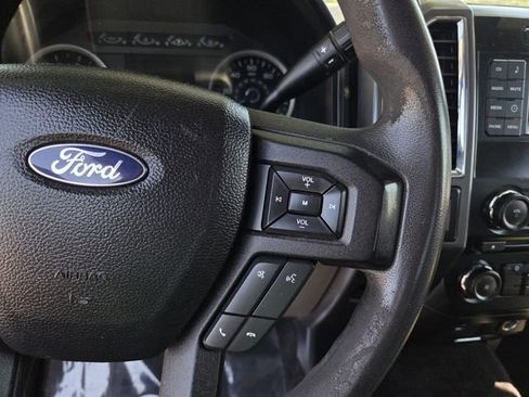 Used 2016 Ford F150 XLT AWD/4WD image 19