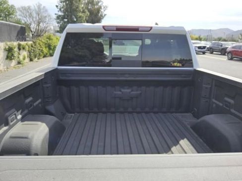 Used 2025 Chevrolet Silverado 1500 RST AWD/4WD image 10