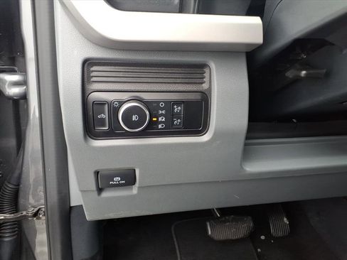 Certified 2024 Ford F250 XLT image 13