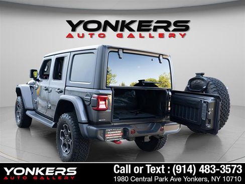 Used 2023 Jeep Wrangler Unlimited Rubicon w/ Safety Group image 8