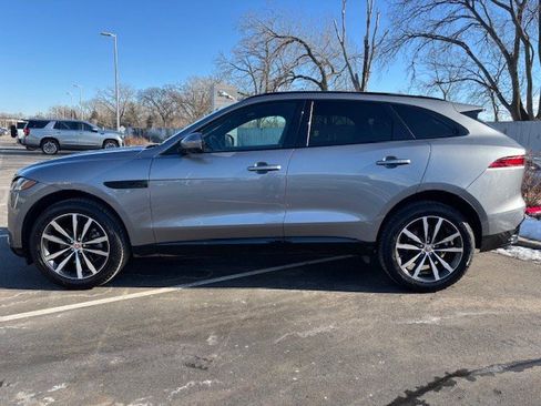 Used 2023 Jaguar F-PACE S image 7