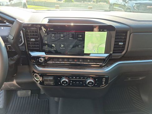 New 2026 GMC Sierra 1500 SLE w/ Preferred Package RWD image 26