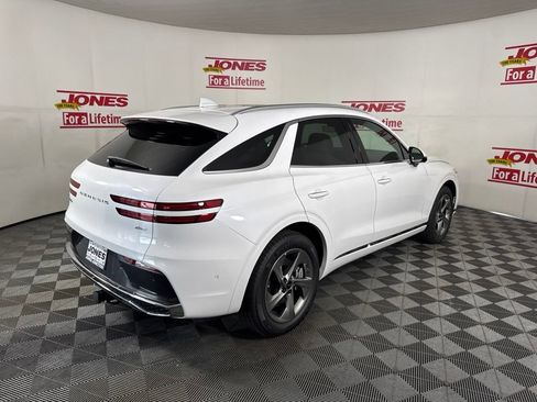 New 2026 Genesis GV70 2.5T Advanced w/ G1 Accessory Package AWD/4WD image 16