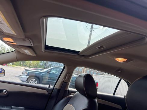 Used 2012 Chevrolet Malibu LTZ FWD image 24