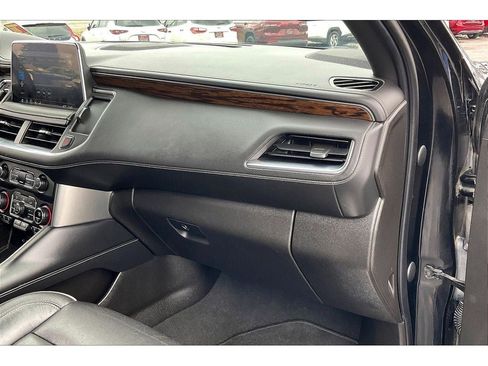 Used 2021 Chevrolet Tahoe Premier w/ Max Trailering Package image 18