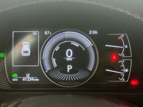 Used 2022 Lexus UX 250h w/ Premium Package AWD/4WD image 16