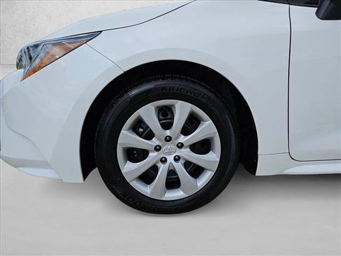 Certified 2025 Toyota Corolla LE FWD image 23
