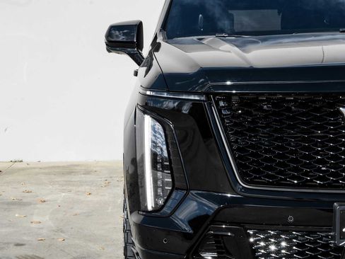 Used 2025 Cadillac Escalade V w/ LPO, Floor Liner Package image 60