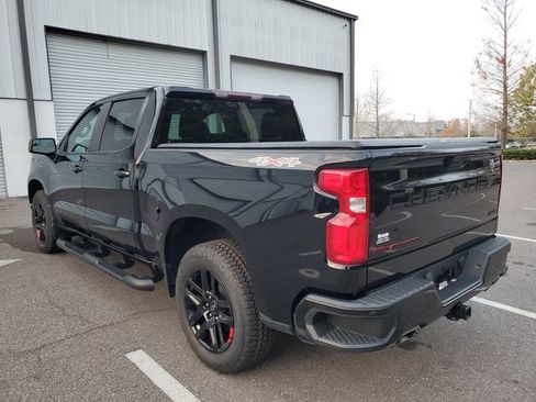 Used 2023 Chevrolet Silverado 1500 RST w/ Redline Edition image 3
