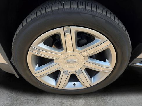 Used 2019 Cadillac Escalade Luxury AWD/4WD image 29