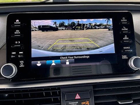 Used 2022 Honda Accord Sport image 13