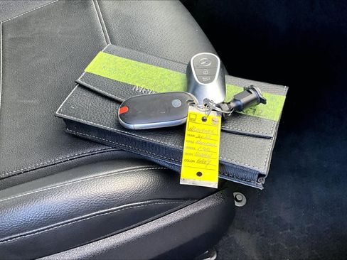 Certified 2022 Mercedes-Benz C 300 4MATIC Sedan image 14