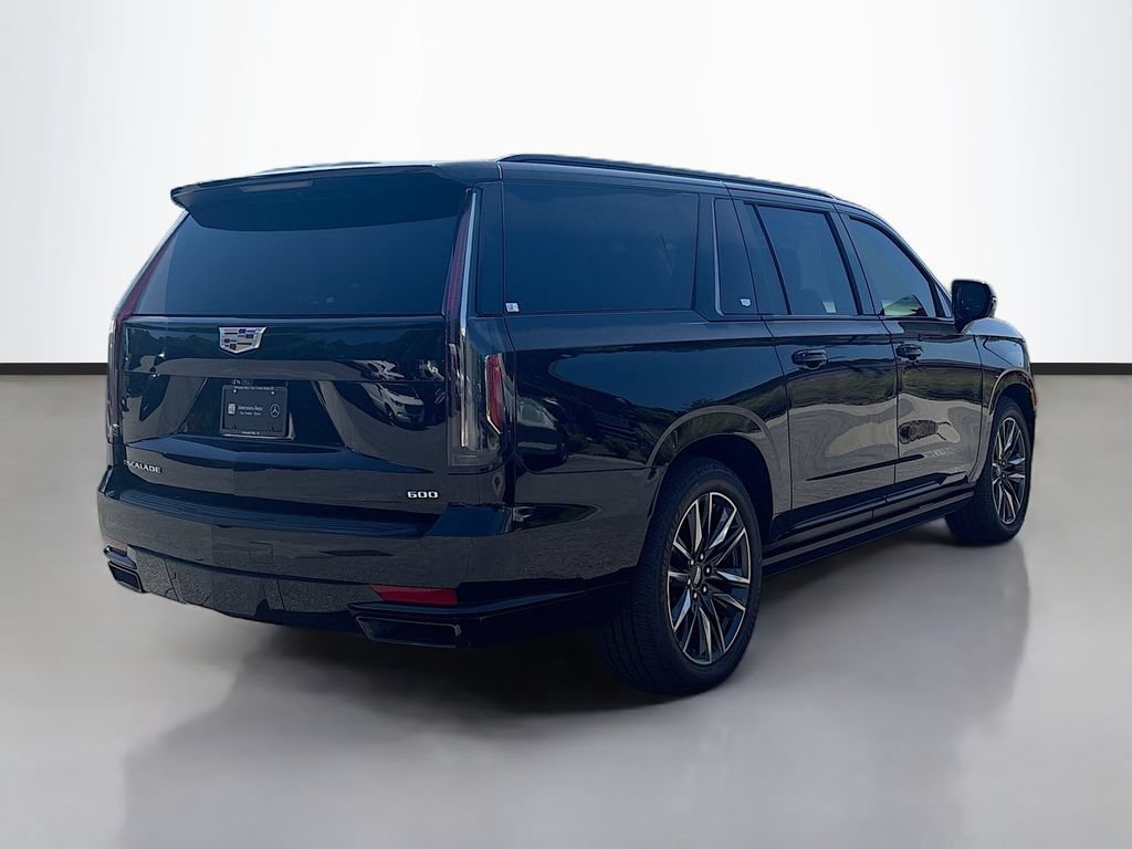 Used 2022 Cadillac Escalade ESV Sport Platinum AWD/4WD image 3