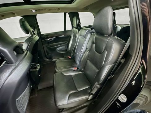 Used 2016 Volvo XC90 T6 Momentum AWD/4WD image 30