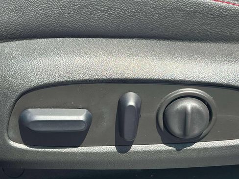 Used 2024 Chevrolet Equinox RS AWD/4WD image 20
