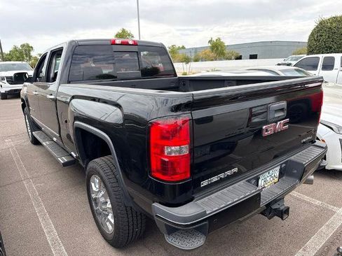 Used 2015 GMC Sierra 2500 Denali w/ Duramax Plus Package AWD/4WD image 4