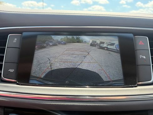 Used 2018 Buick Enclave Essence w/ Trailering Package FWD image 24