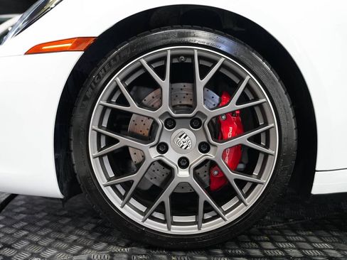 Used 2024 Porsche 911 Carrera S RWD image 16
