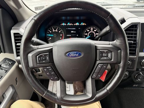 Used 2019 Ford F150 XLT w/ Equipment Group 302A Luxury AWD/4WD image 10