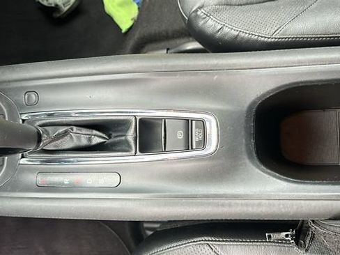 Used 2016 Honda HR-V EX-L image 13