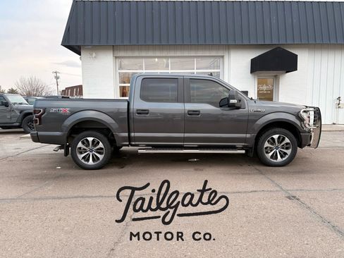 Used 2020 Ford F150 XL w/ Equipment Group 101A Mid image 1
