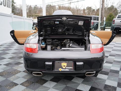 Used 2005 Porsche 911 Carrera image 93