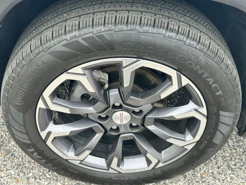 Used 2025 GMC Terrain Elevation w/ Elevation Premium Package image 22