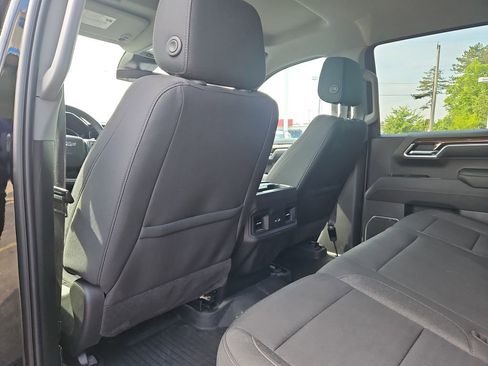 Used 2023 Chevrolet Silverado 1500 LT Trail Boss w/ Protection Package AWD/4WD image 17