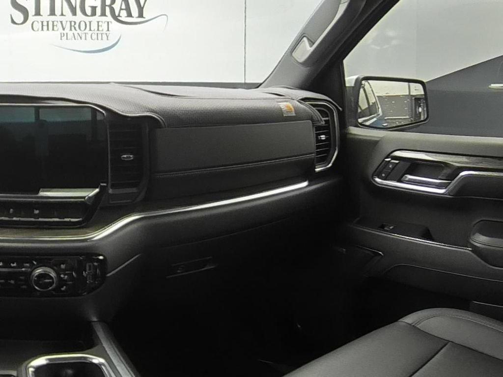 Certified 2023 Chevrolet Silverado 1500 LTZ w/ Technology Package AWD/4WD image 15