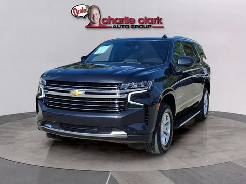 Used 2024 Chevrolet Tahoe LT RWD image 1