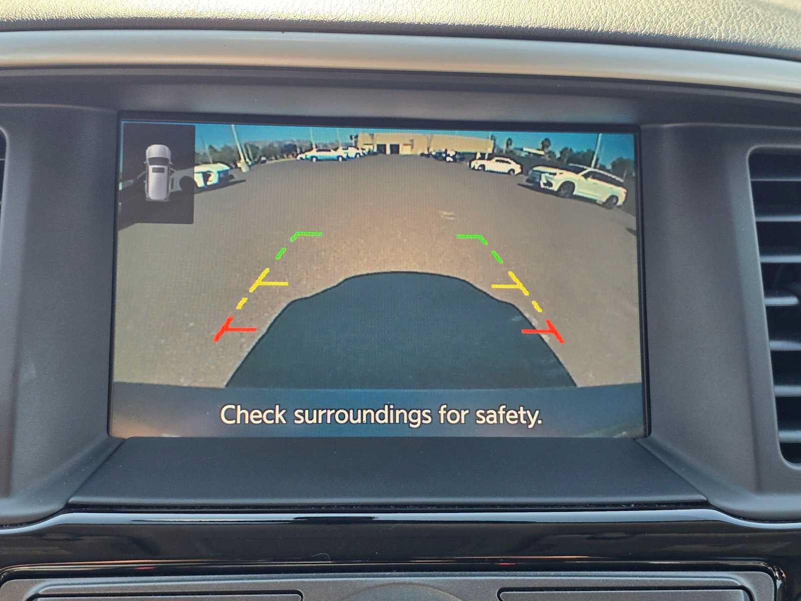Used 2019 Nissan Pathfinder SV AWD/4WD image 33