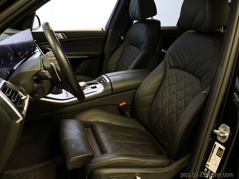 Certified 2024 BMW X5 xDrive40i w/ Executive Package image 10