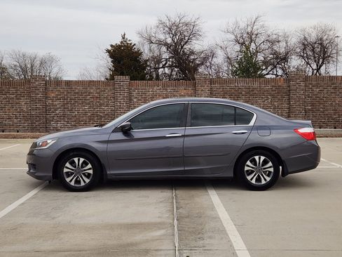 Used 2013 Honda Accord LX image 5