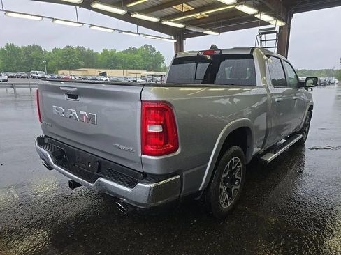Used 2025 RAM 1500 Laramie AWD/4WD image 6